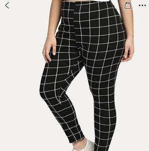 SHEIN Grid Print Leggings